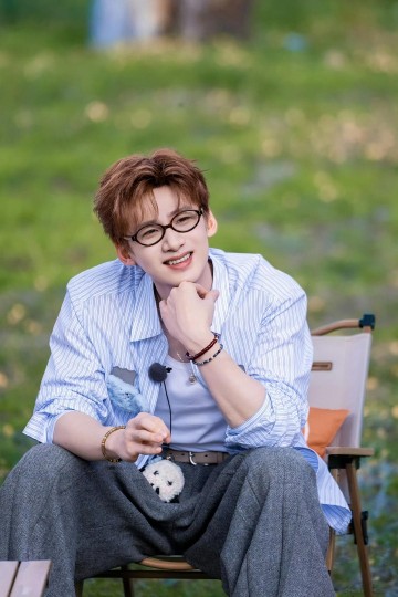 白敬亭智性恋天菜